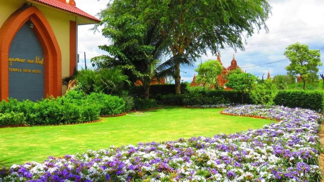 Temple View Hotel Bagan Esterno foto