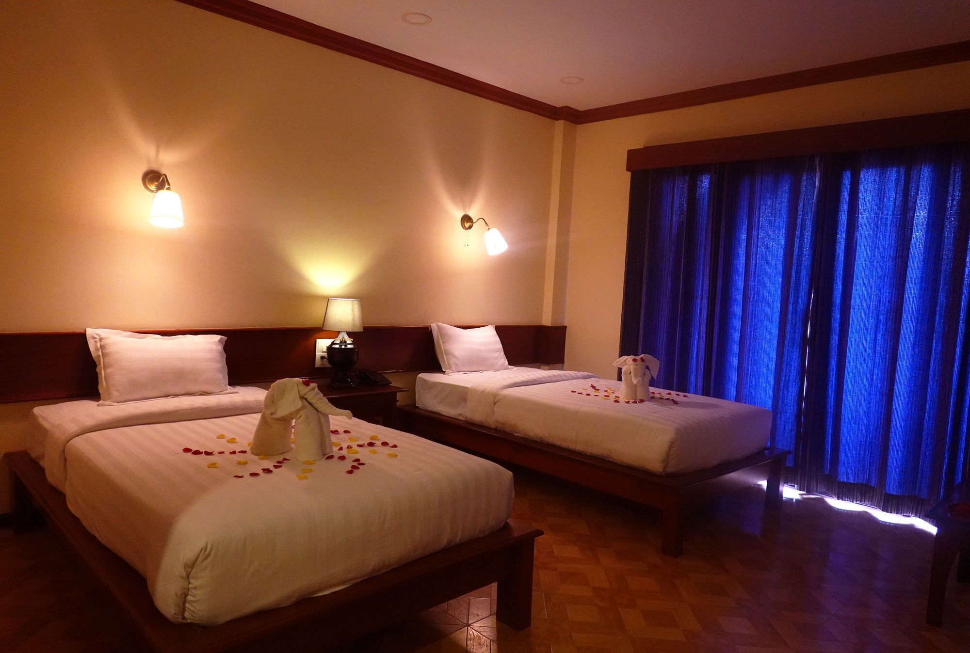 Temple View Hotel Bagan Esterno foto