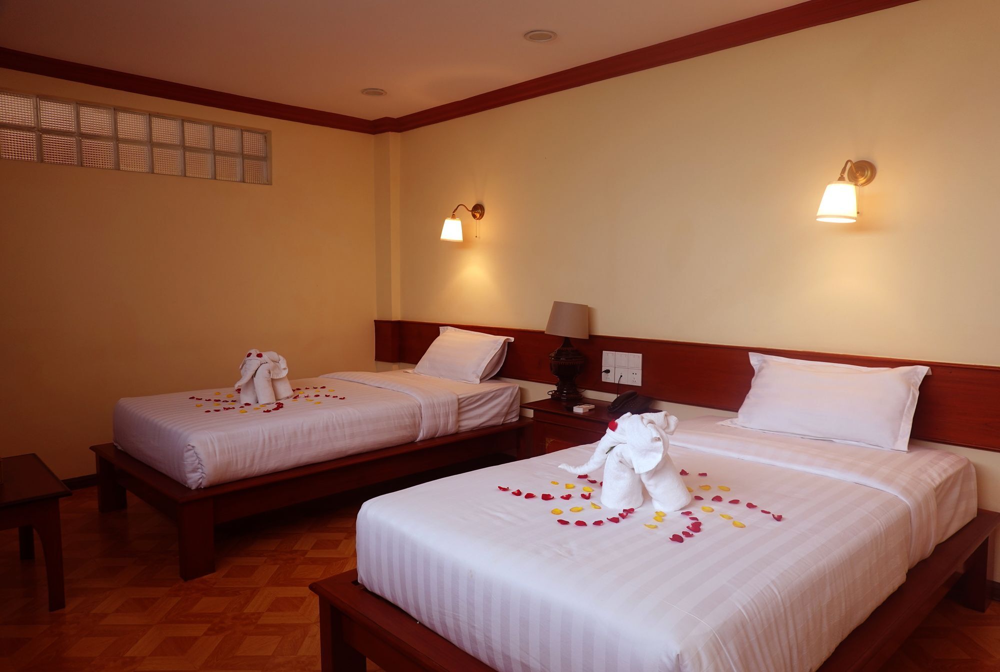 Temple View Hotel Bagan Esterno foto